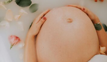 Governo sanciona lei que amplia licença-maternidade; veja o que mudou