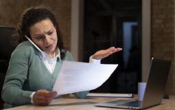 Cobrança indevida no cartão de crédito: saiba o que fazer