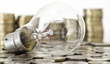 Conta de luz em 2026 pode ficar mais cara: entenda por quê