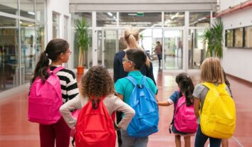 Matrícula escolar 2027: quando a cobrança é permitida?